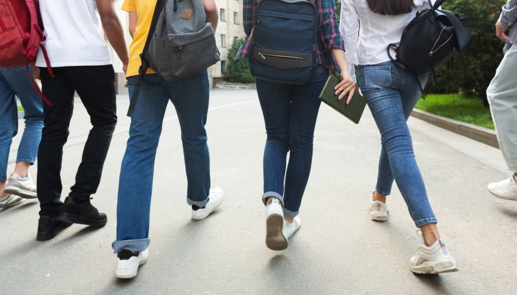 Studenti