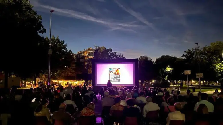 Cinema all'aperto