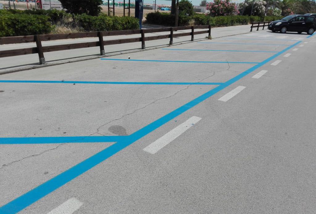 Parcheggi blu
