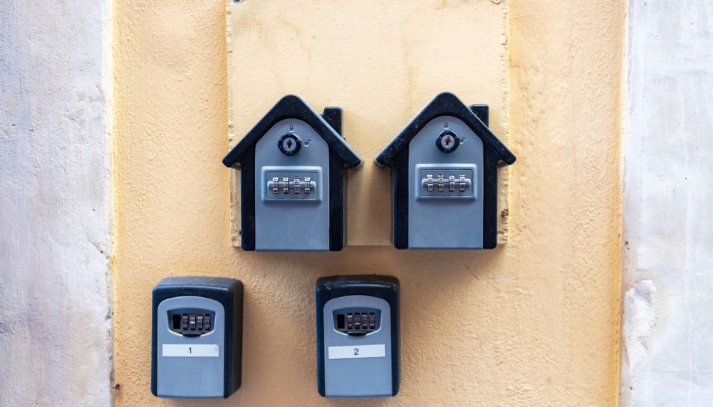Key box