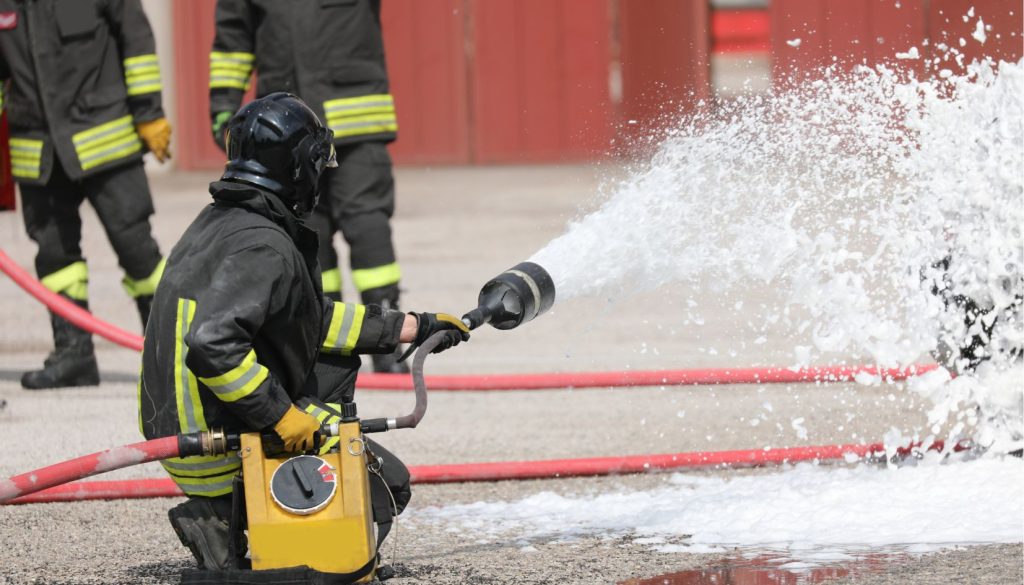 Schiuma vigili del fuoco