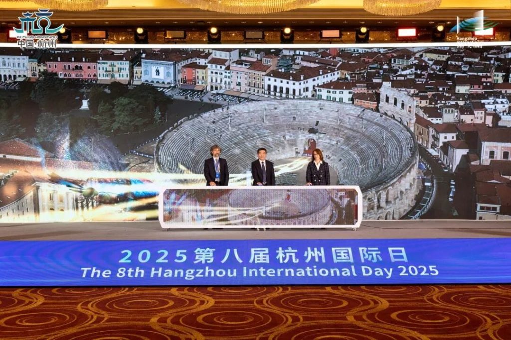 Gemellaggio con Hangzhou