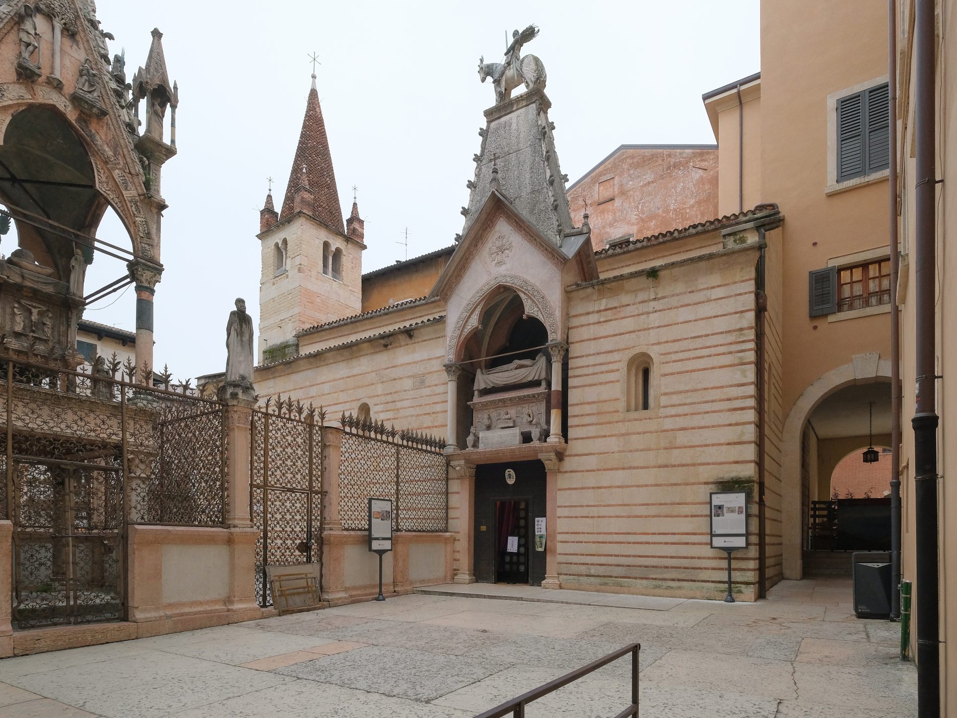 Chiesa di Santa Maria Antica a Verona