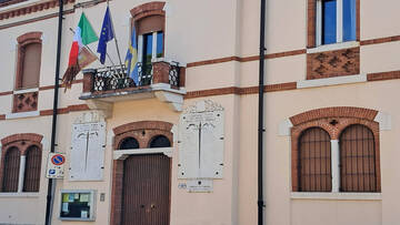 via Valpantena 40 a Verona